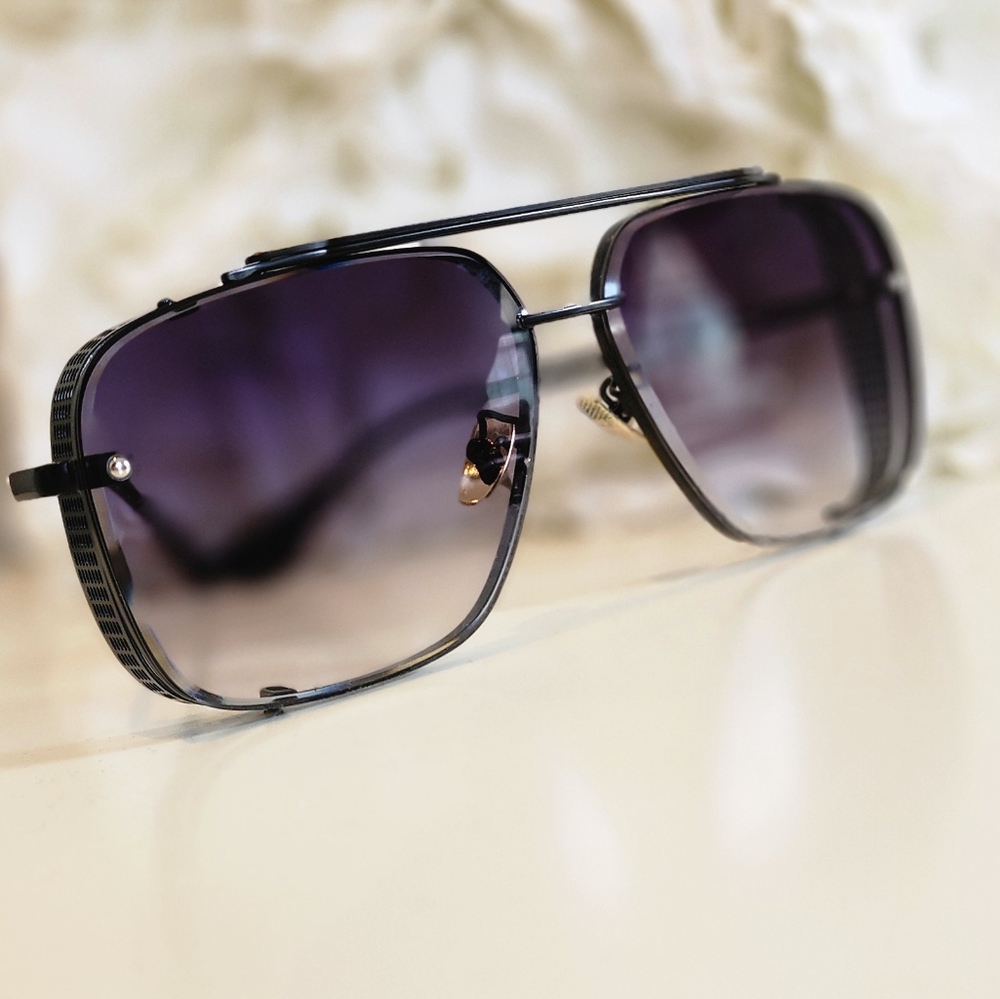 Oversized Square Sunglasses With Gradient Purple … - image 6